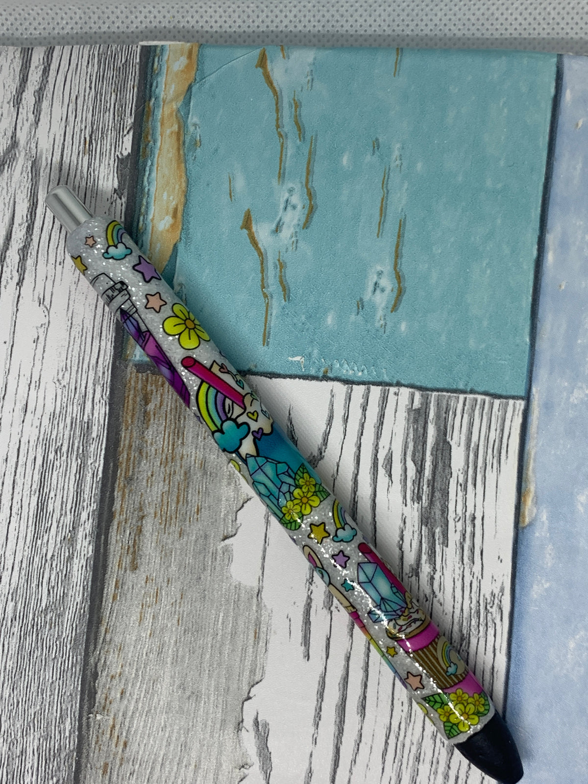 🌈✨ Rainbow Daydreams Glitter Pen