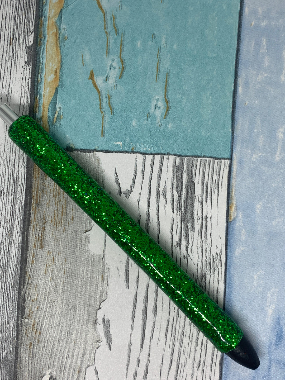 💚 Emerald Enchantment Glitter Pen