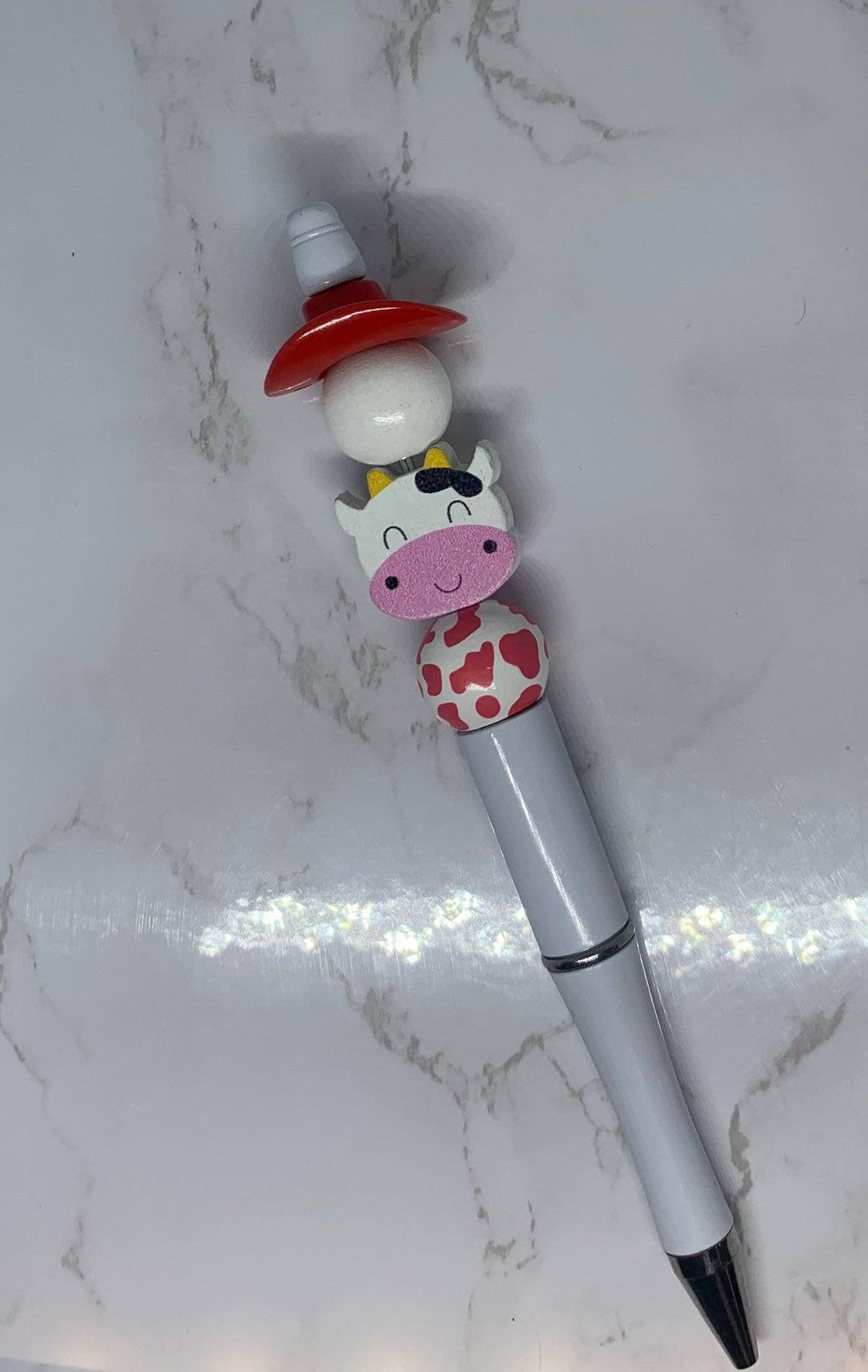 🐮❤️ Red Cowboy Cow Handmade Beaded Pen – Western Farmhouse Style